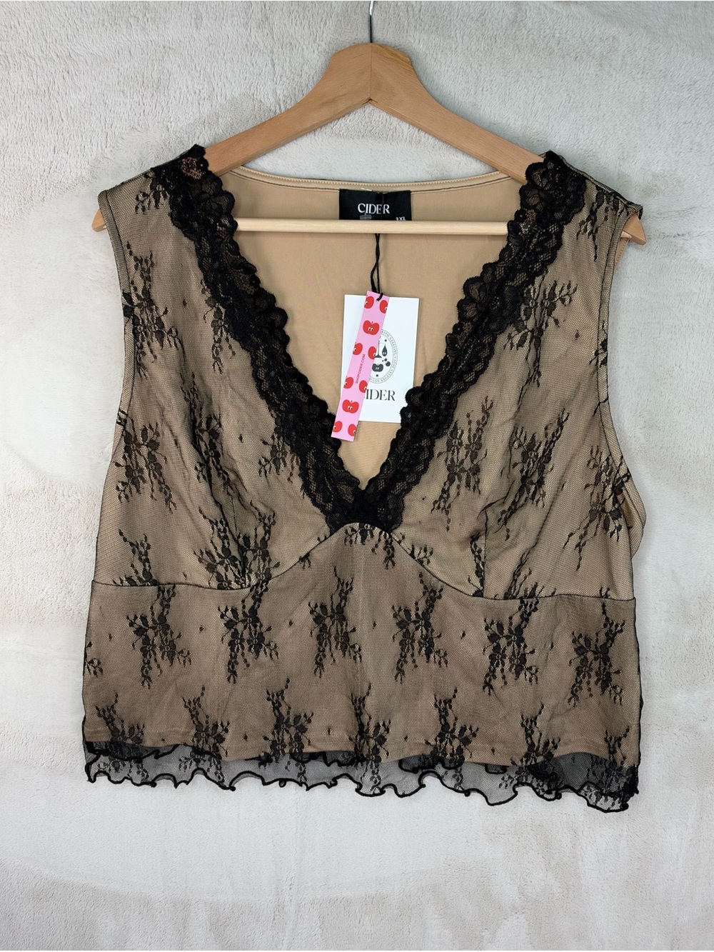 Cider Beige Tank with Black Lace V-Neck NWT